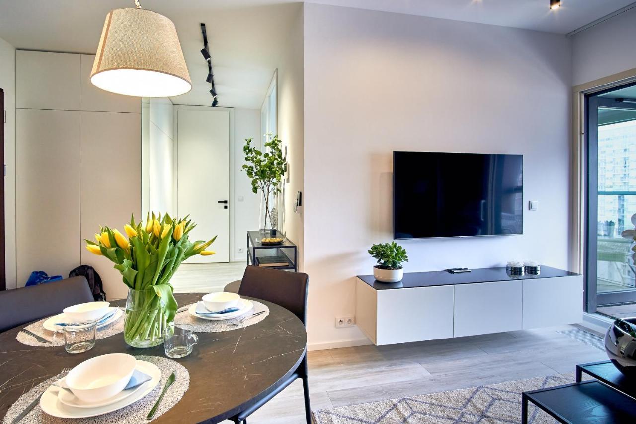 Mennica Residence Apartments By P&O Serviced Apartments Warschau Exterior foto