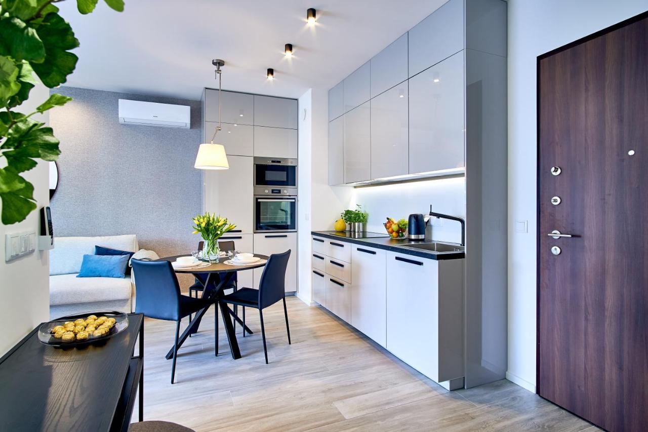 Mennica Residence Apartments By P&O Serviced Apartments Warschau Exterior foto