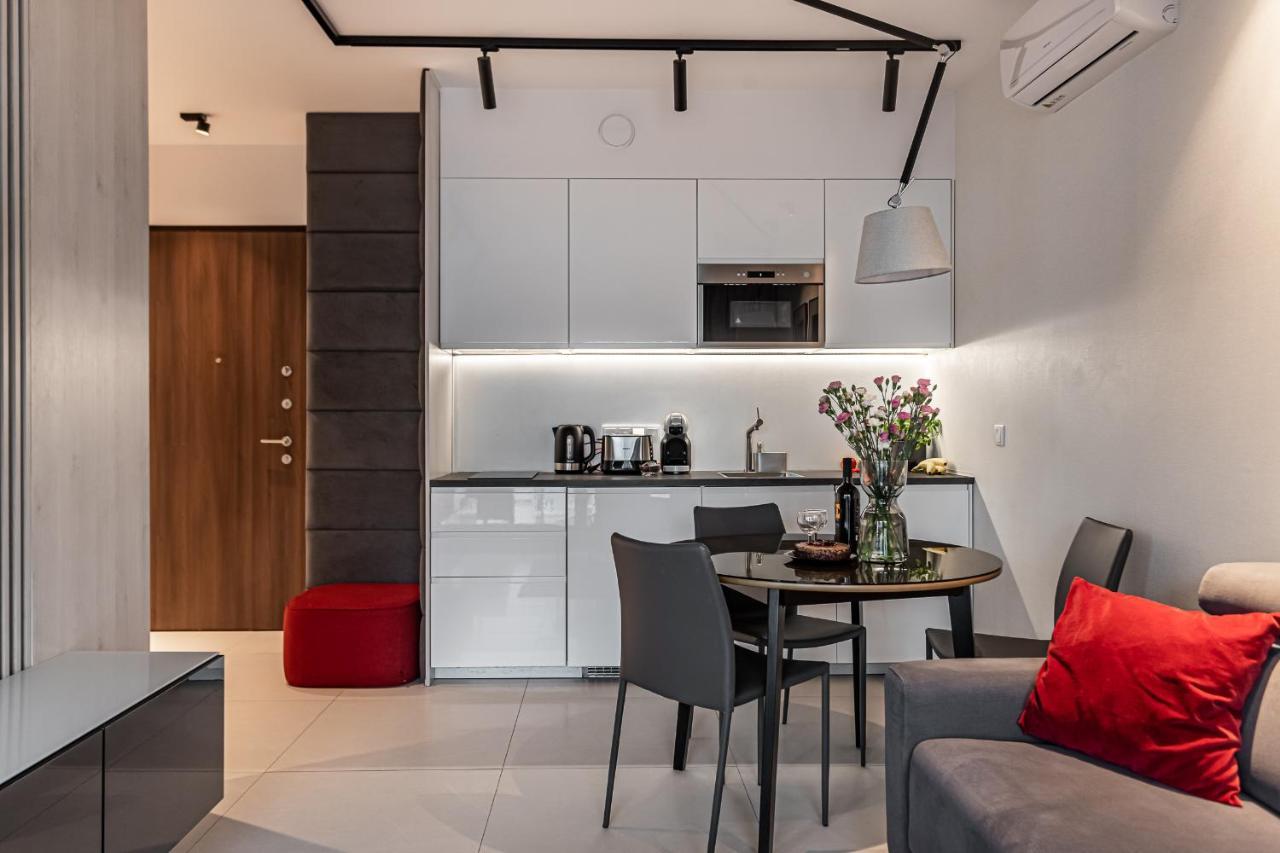 Mennica Residence Apartments By P&O Serviced Apartments Warschau Exterior foto