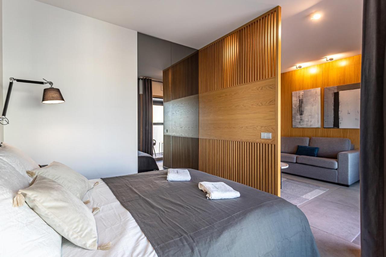 Mennica Residence Apartments By P&O Serviced Apartments Warschau Exterior foto