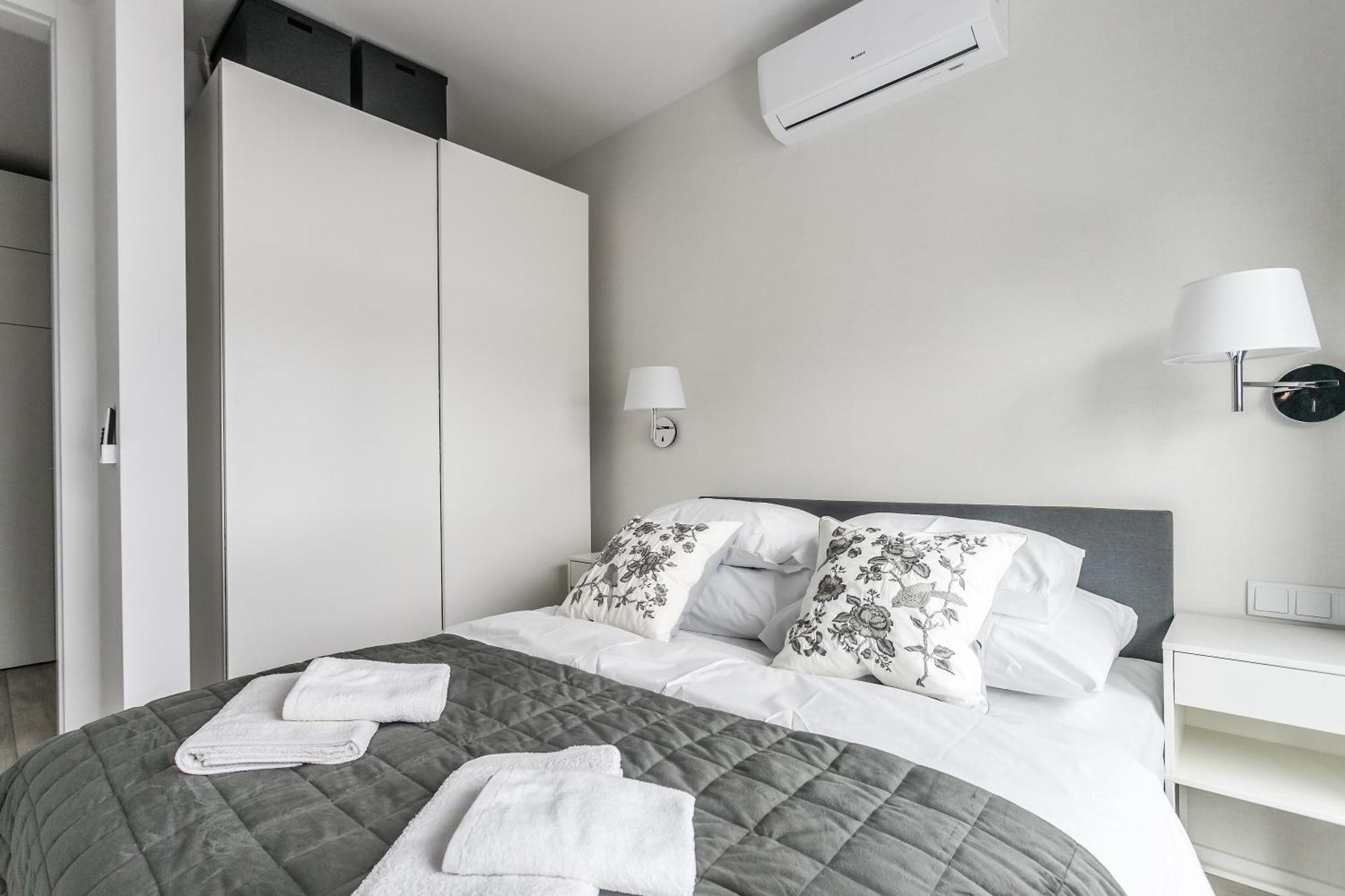Mennica Residence Apartments By P&O Serviced Apartments Warschau Zimmer foto